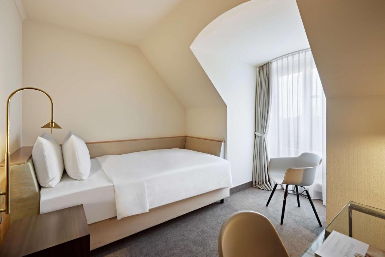 Single Room,1415441058:JPEG