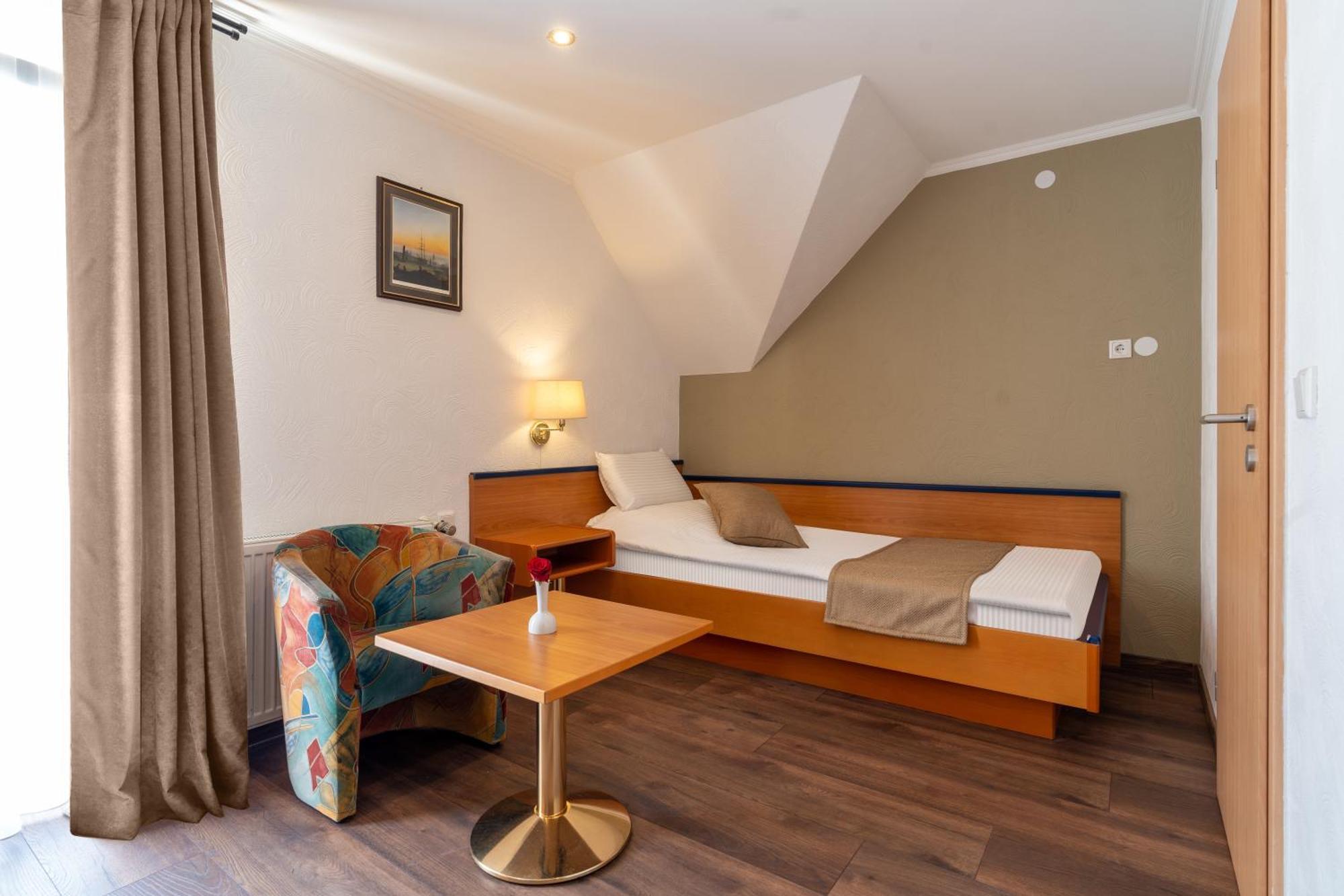 Deluxe Single Room with Balcony
