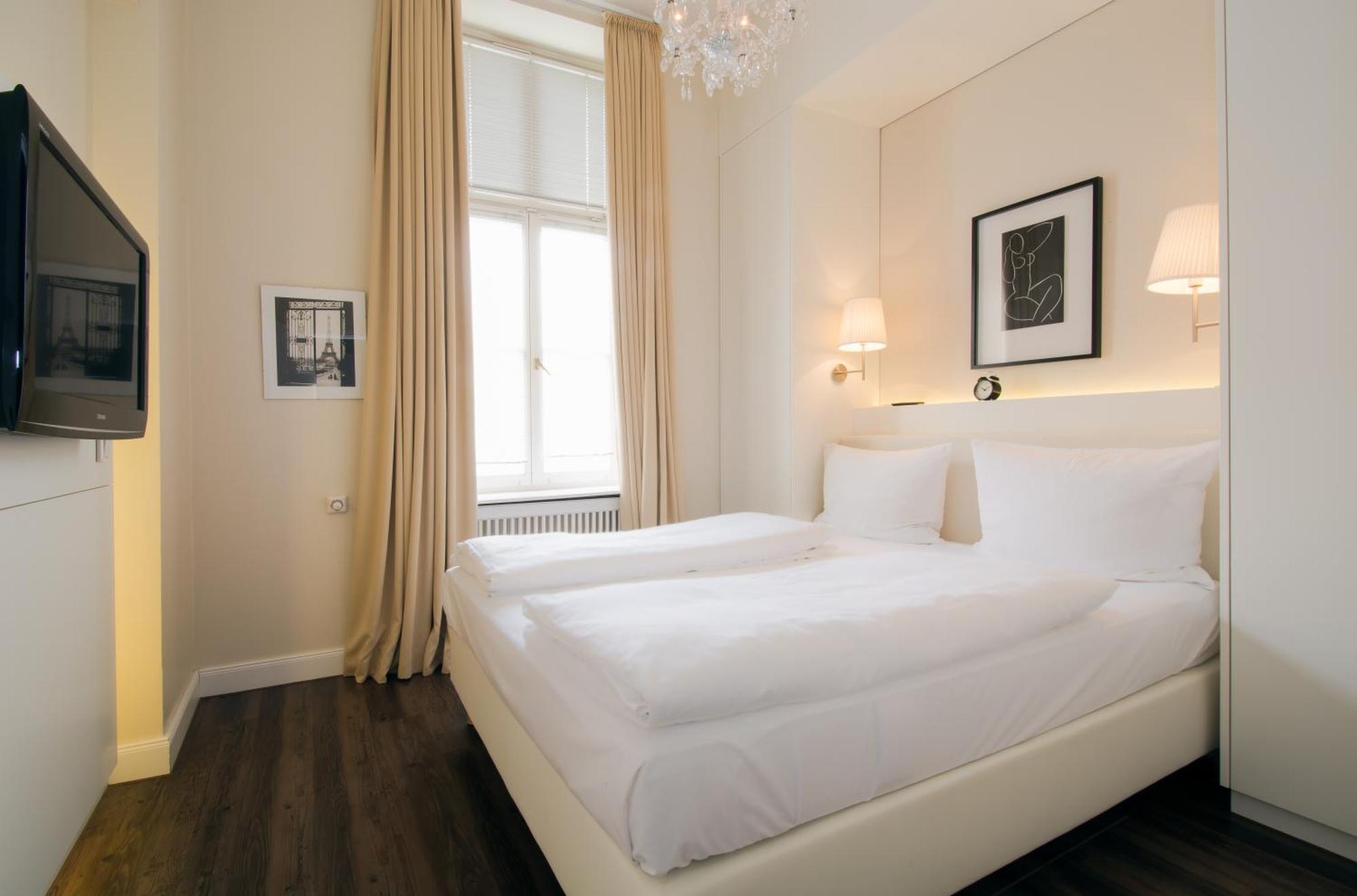 Deluxe Junior Suite