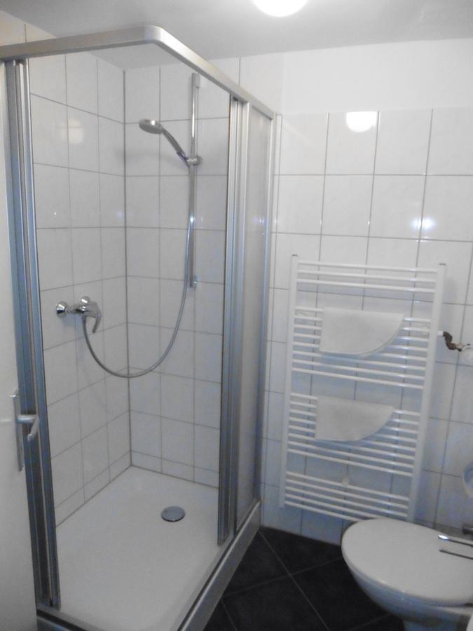 Habitación Doble con baño privado - 2 camas