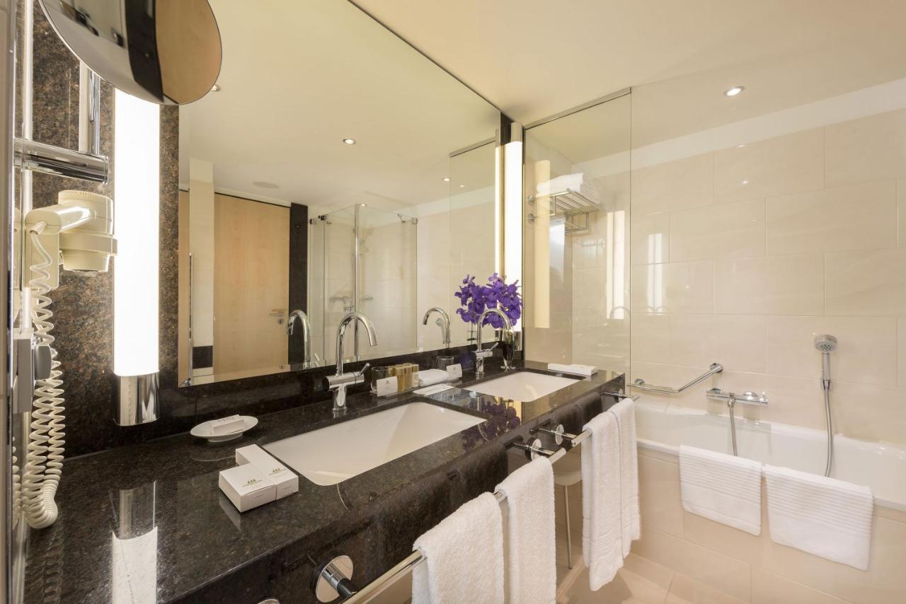 Junior Suite (2 Adults)