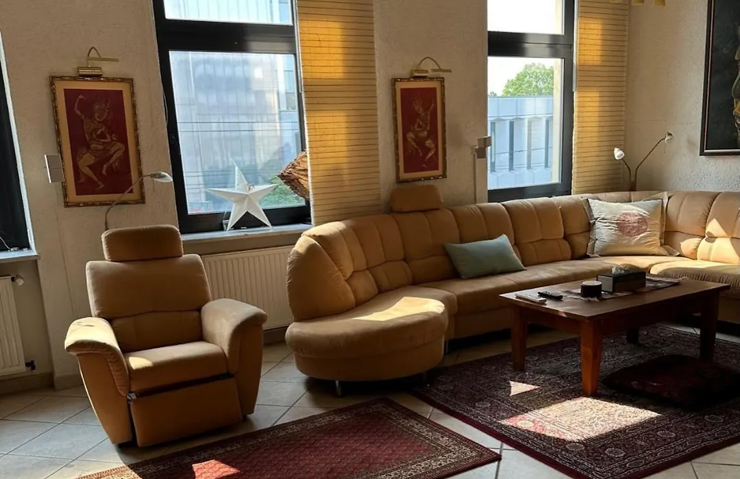 Luxury Apartment Near City Media Harbour-1
