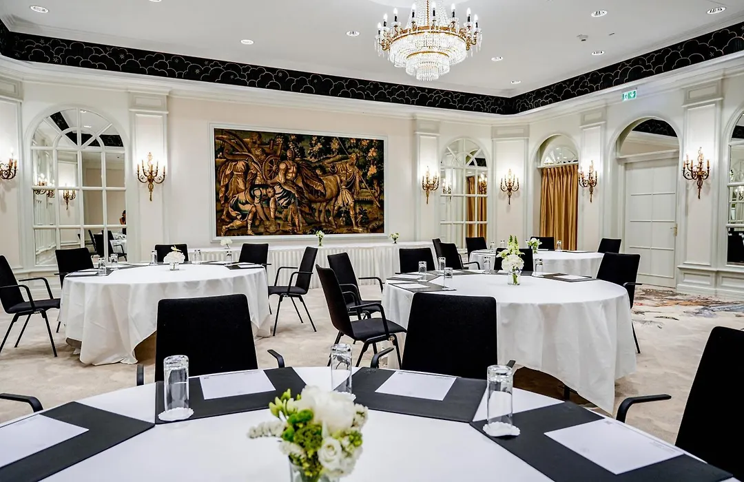 Steigenberger Icon Parkhotel Duesseldorf-1