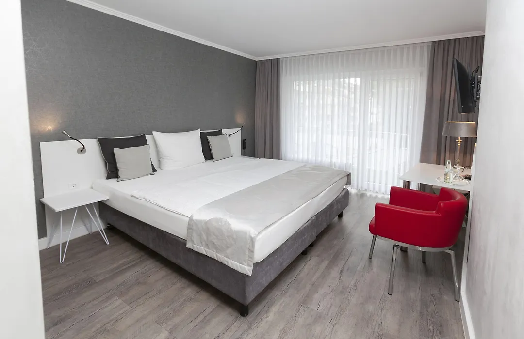 Hotel Prinz Anton-1