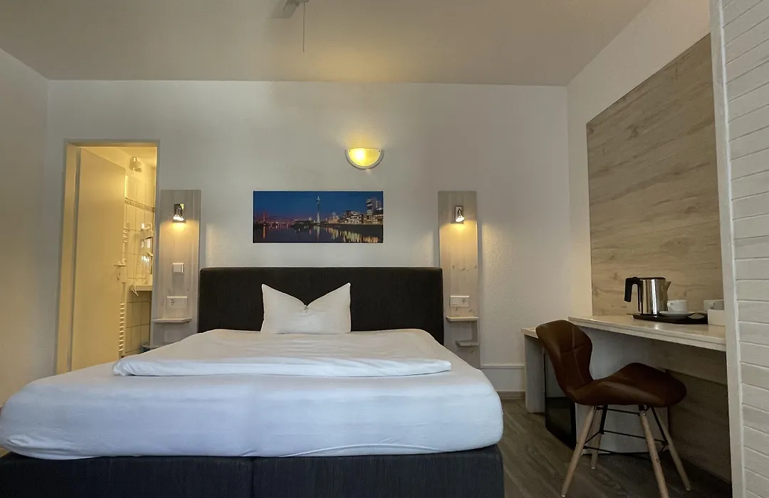 City Lounge Hotel-1
