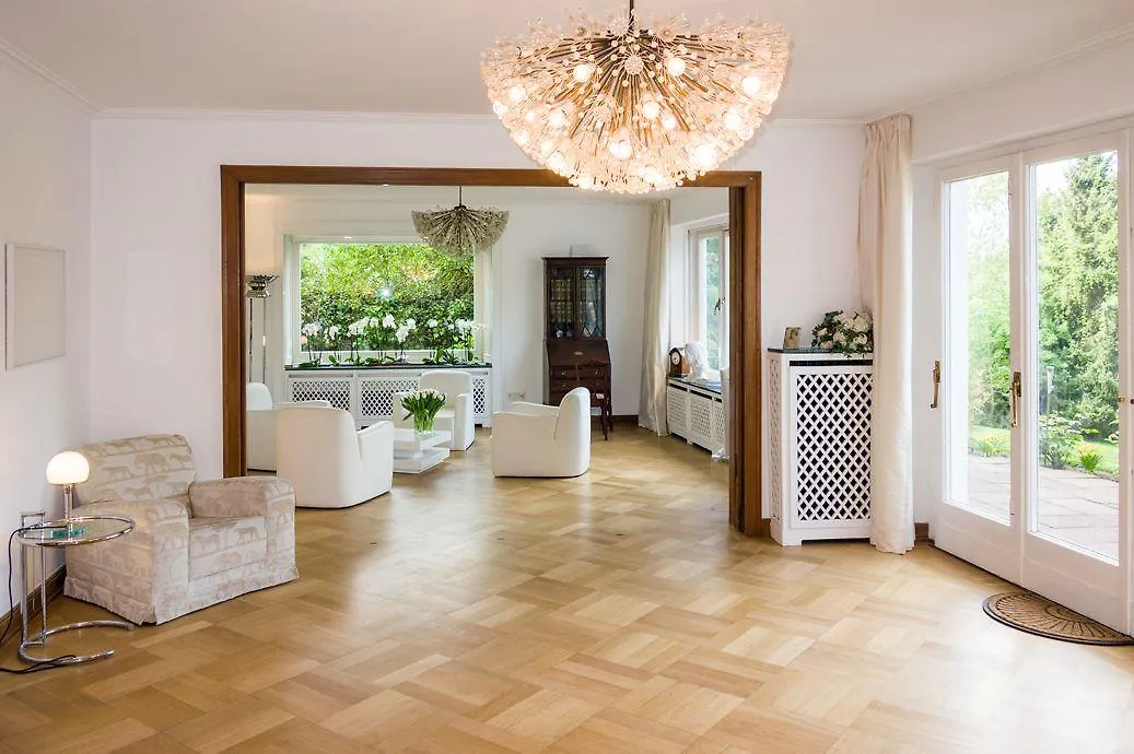Hotel Villa Falkenberg-1