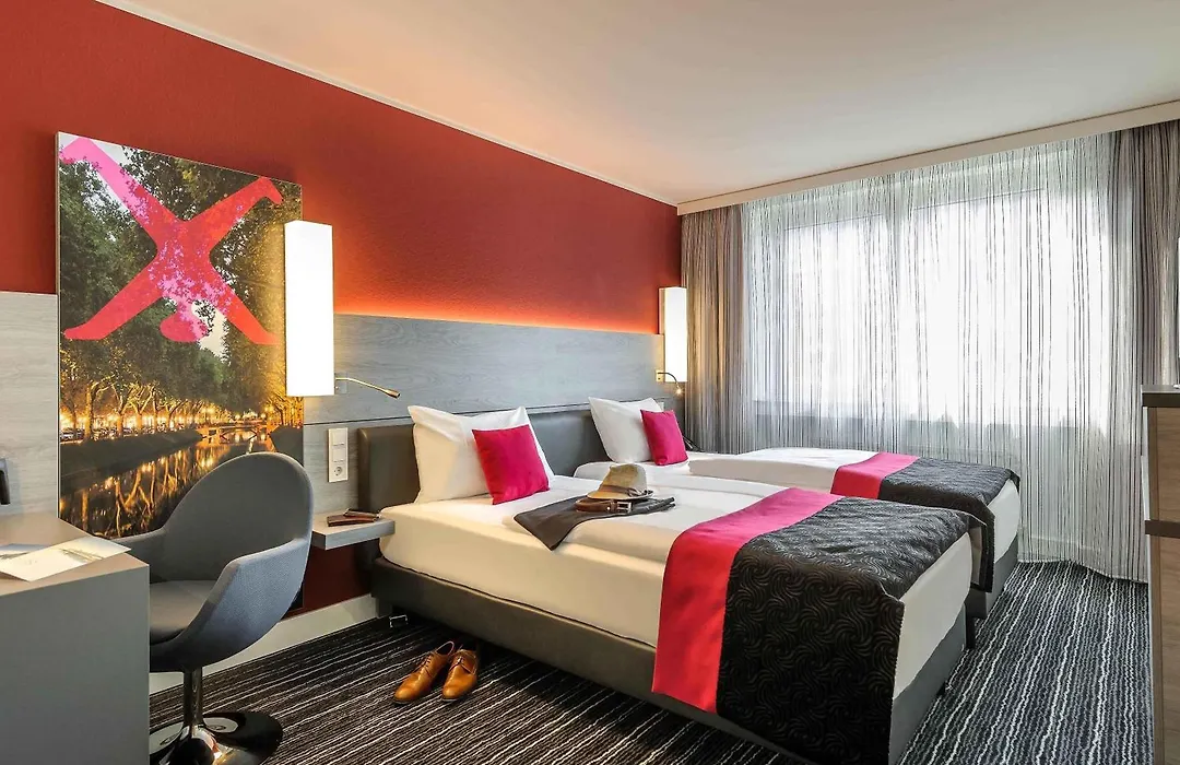 Mercure Hotel Duesseldorf Zentrum-1