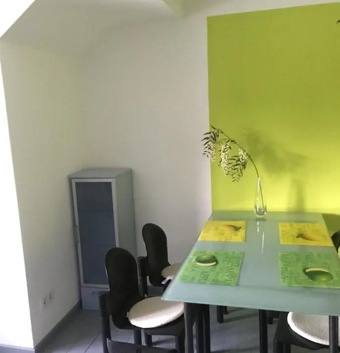 Zweizimmerwohnung Nah Der Messe-1