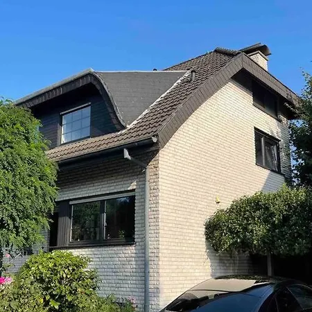 Schoene Ruhige Wohnung-3
