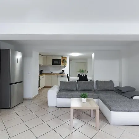 T&K Apartments - Dusseldorf - 2 Rooms - Ground Floor-2