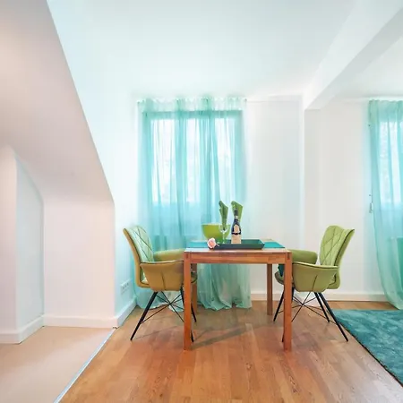 Glamour Apartment-3