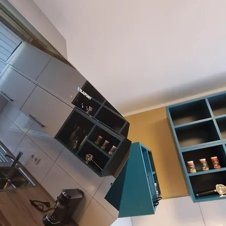 Lovely 2-Bedroom Unit In Duesseldorf Tastefully Furnished-3
