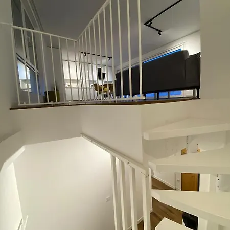 Penthouse Wohnung In Duesseldorf-3