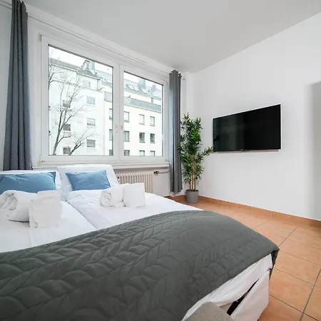 Apartment - Central - Balcony - Fair In 10 Minutes-3