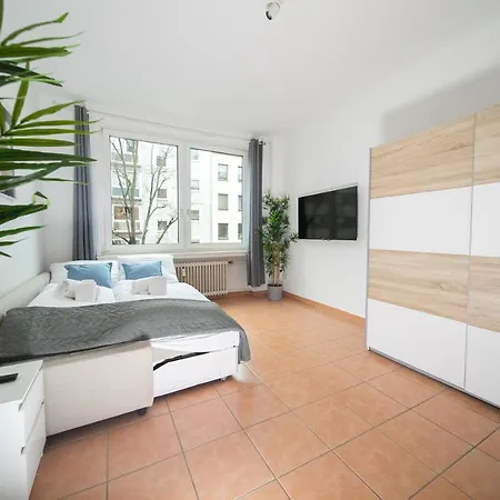 Apartment - Central - Balcony - Fair In 10 Minutes-2