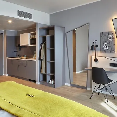 Acora Duesseldorf Airport Living The City - Apartments-3