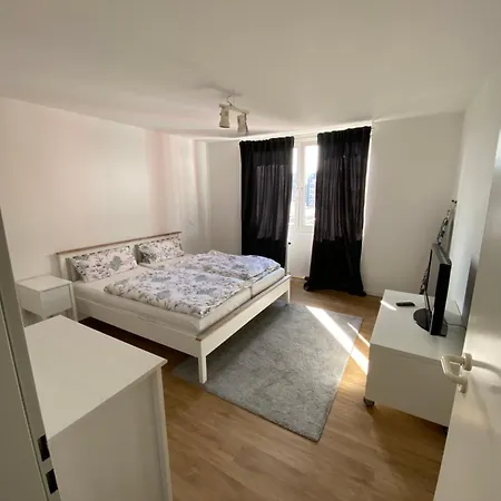 Apartment Duesseldorf City With Free Parking Space-2