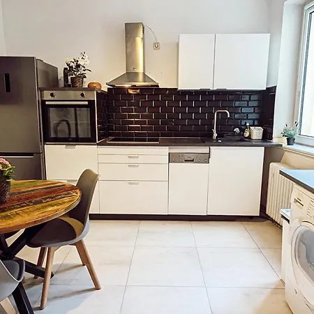 Downtown Suite-2