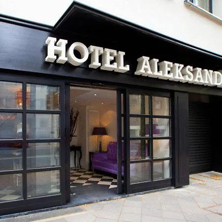 Hotel Aleksandra-3