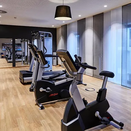 Holiday Inn Duesseldorf City - Toulouser Allee By Ihg-2