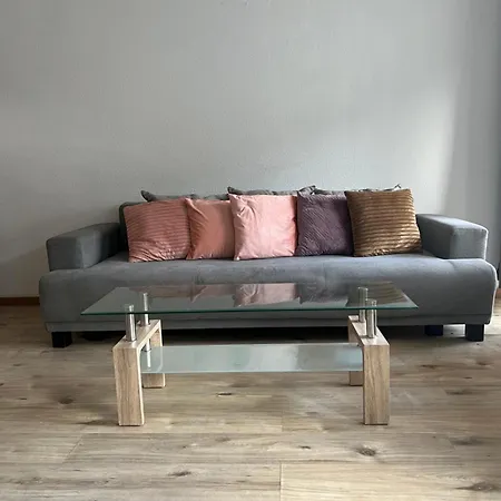 Tmj Apartment 1-2