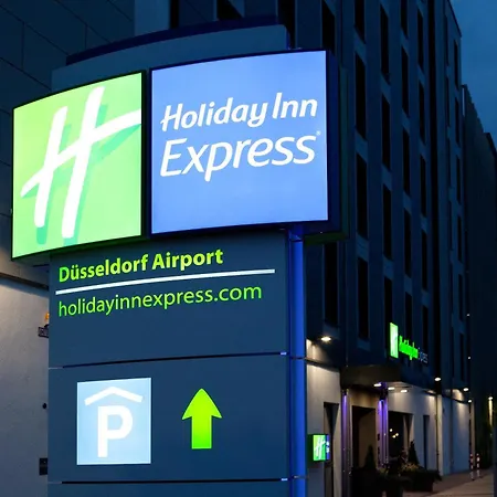 Holiday Inn Express - Duesseldorf Airport-3