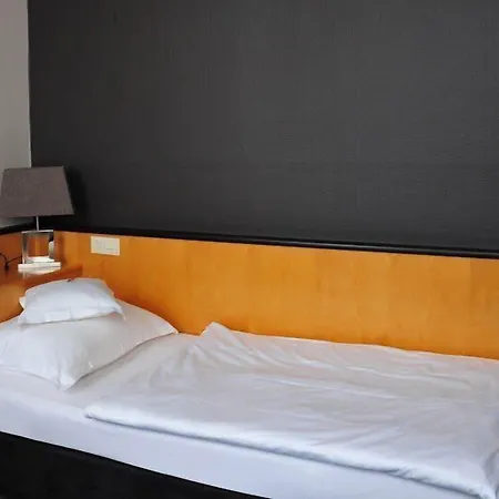 Hotel Lindenhof-2