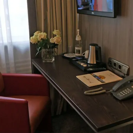 City Hotel Duesseldorf-3