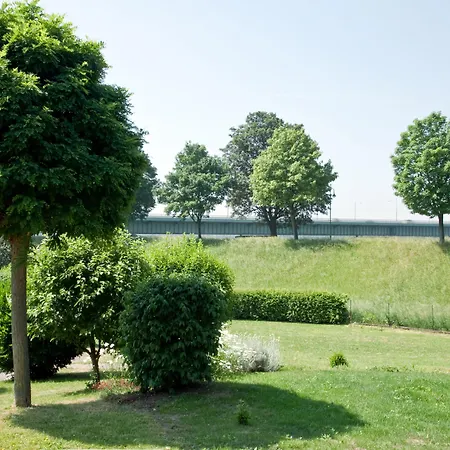 Hotel Chrisma-3