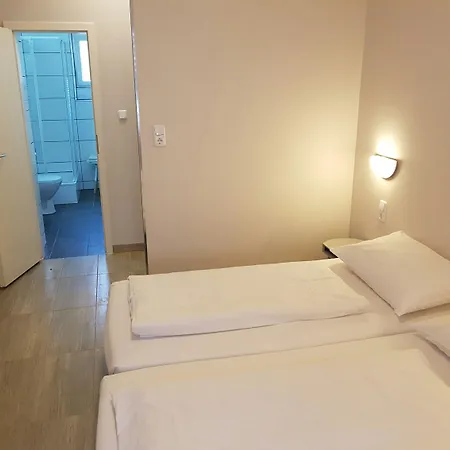 Hotel Diana-3