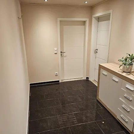 Messe-Zimmer TuS-Treff-3