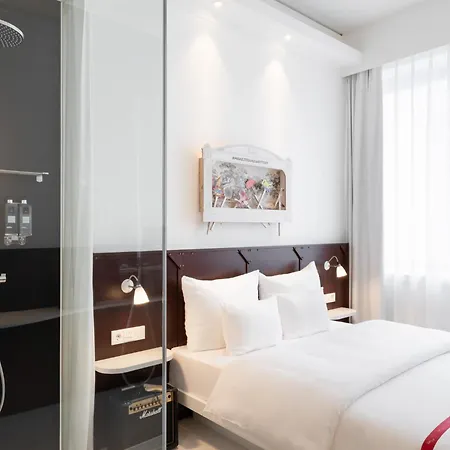 Ruby Leni Hotel Dusseldorf By Ihg-3