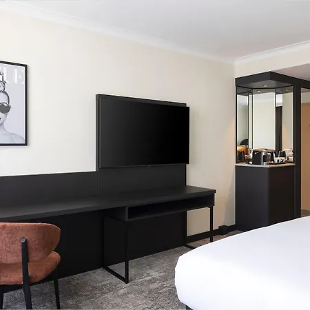 Hilton Duesseldorf-2