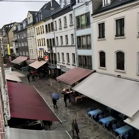 Avi Deluxe Altstadt Apart-2