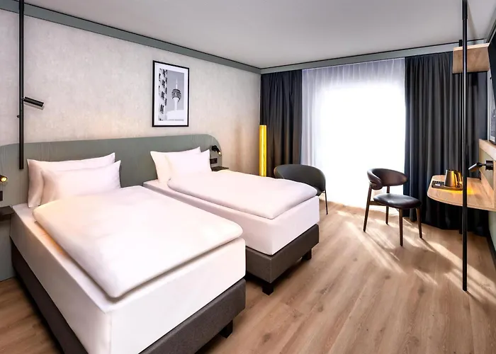 Hoteles cerca de Museo Marítimo