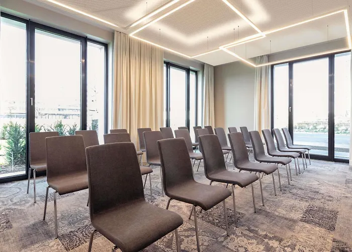 4 Sterne-Hotel-Novotel Duesseldorf Airport