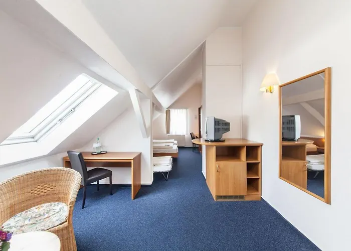 Hotels nahe Kunstpalast
